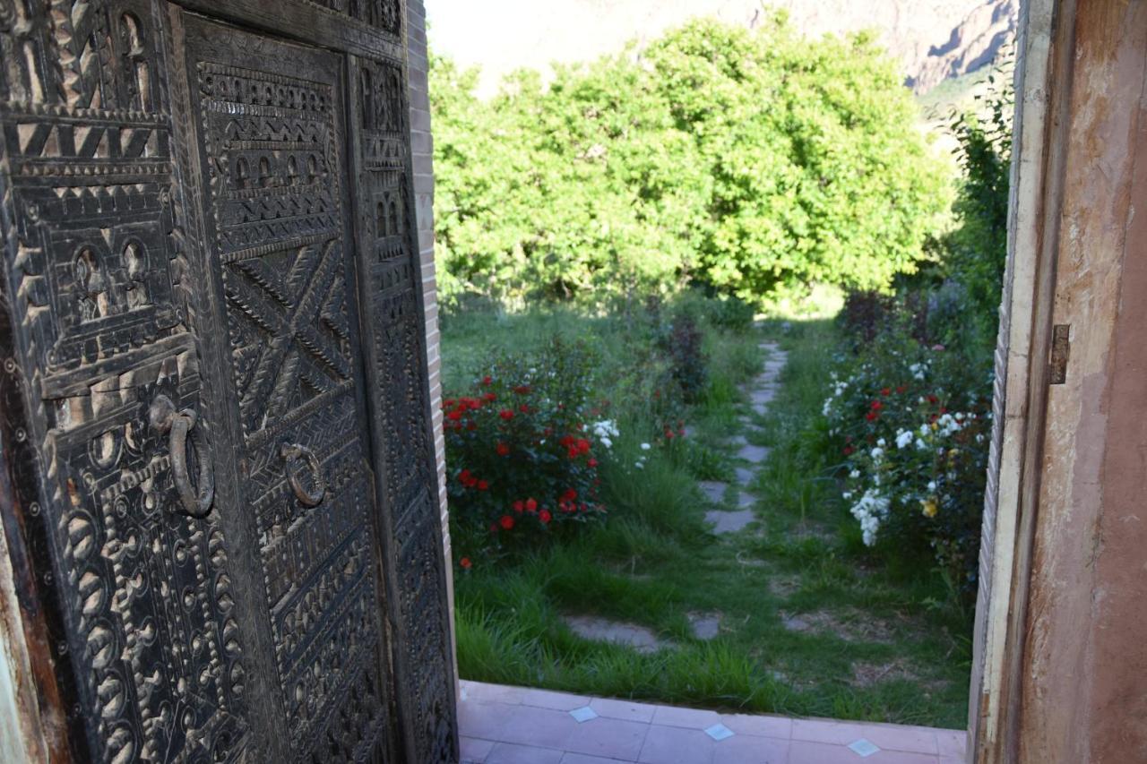 Maison D'hôtes Dar Afra Ait Ziri Extérieur photo