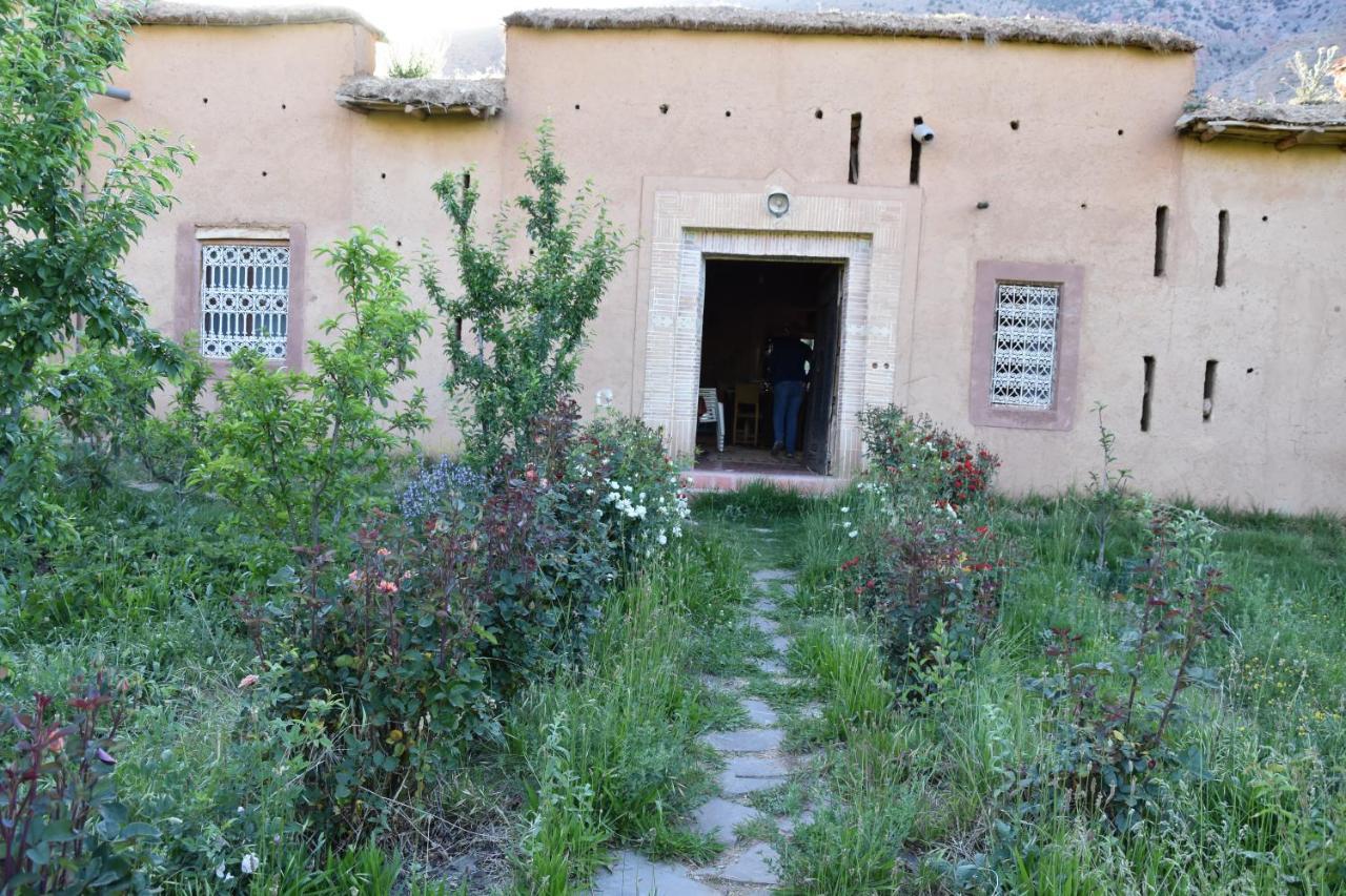 Maison D'hôtes Dar Afra Ait Ziri Extérieur photo